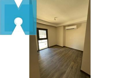 Apartment - 2 Bedrooms - 2 Bathrooms for sale in Park Side Residence - Zed Towers - Sheikh Zayed Compounds - Sheikh Zayed City - Giza