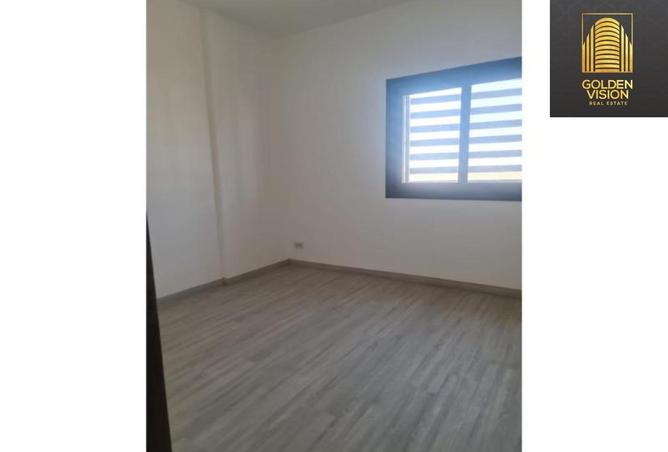 8425850 - Property Image 3