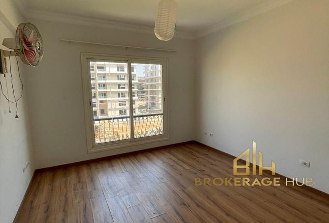 8374432 - Property Image 3