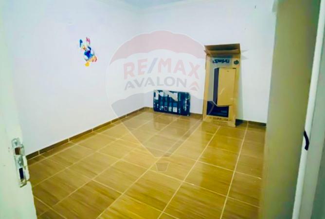 7921108 - Property Image 2