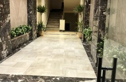 Apartment - 3 Bedrooms - 2 Bathrooms for rent in Green Residence 1 - 7th District - Sheikh Zayed City - Giza