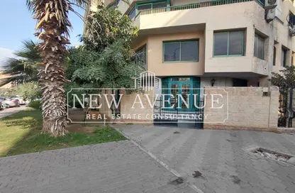 مساحات مكتبية - استوديو - 2 حمامات للايجار في شارع عمر بن الخطاب - شيراتون المطار - النزهة - القاهرة