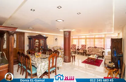 Apartment - 3 Bedrooms - 1 Bathroom for sale in Mohamed Basha Saeed St. - Janaklees - Hay Sharq - Alexandria