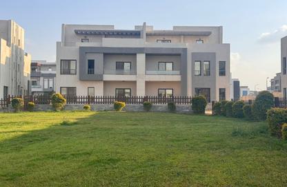 Villa - 4 Bedrooms - 4 Bathrooms for rent in Wesal City - El Shorouk Compounds - Shorouk City - Cairo