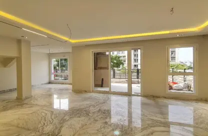 Duplex - 3 Bedrooms - 3 Bathrooms for rent in Garden Residence - Hyde Park - New Cairo City - Cairo