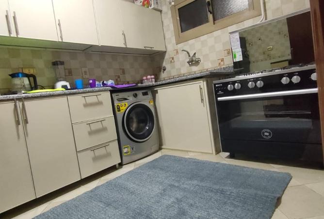 8081577 - Property Image 2