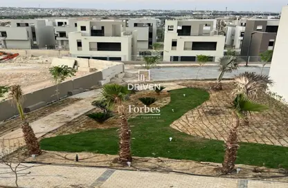 Villa - 3 Bedrooms - 3 Bathrooms for sale in The Crown - Cairo Alexandria Desert Road - 6 October City - Giza