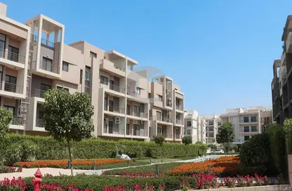 شقة - 3 غرف نوم - 3 حمامات للبيع في فيفث سكوير - التجمع الخامس - مدينة القاهرة الجديدة - القاهرة