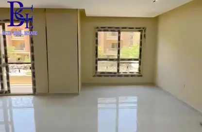 Apartment - 3 Bedrooms - 2 Bathrooms for sale in Al Khamayel city - Sheikh Zayed Compounds - Sheikh Zayed City - Giza
