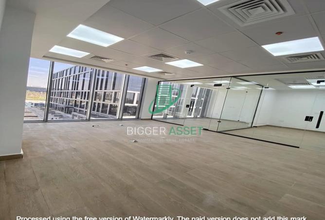 8253637 - Property Image 3