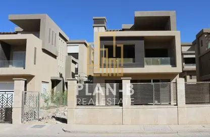 Townhouse - 3 Bedrooms - 3 Bathrooms for sale in New Giza - Cairo Alexandria Desert Road - 6 October City - Giza