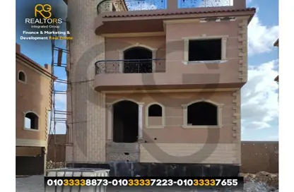 Villa - 4 Bedrooms - 4 Bathrooms for sale in GAPCO Compound - 6 October Compounds - 6 October City - Giza