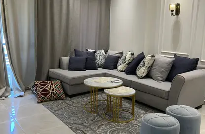 Apartment - 2 Bedrooms - 2 Bathrooms for rent in Lake View Residence - 5th Settlement Compounds - The 5th Settlement - New Cairo City - Cairo