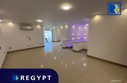 مساحات مكتبية - استوديو - 3 حمامات للايجار في شارع الخمسين - زهراء المعادي - حي المعادي - القاهرة