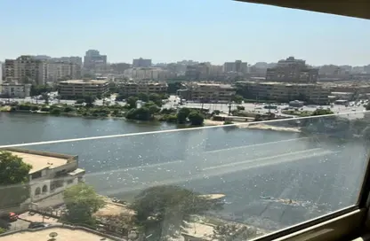 شقة - 2 غرف نوم - 2 حمامات للايجار في شارع الجزيرة الوسطى (شارع يوسف كامل) - الزمالك - القاهرة