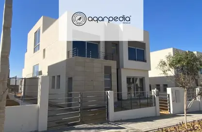 Villa - 5 Bedrooms - 7 Bathrooms for sale in Palm Hills New Cairo - 5th Settlement Compounds - The 5th Settlement - New Cairo City - Cairo