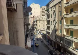 شقة - 3 غرف نوم - 3 حمامات للبيع في شارع نور الدين - كامب شيزار - حي وسط - الاسكندرية