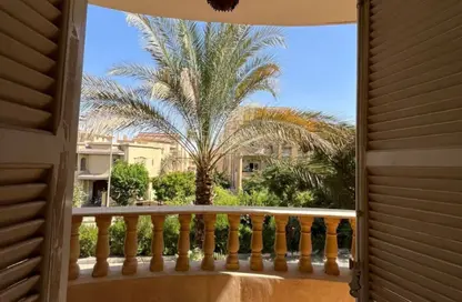 Townhouse - 7+ Bedrooms - 6 Bathrooms for sale in Youssef Sabri Abo Taleb st - 7th District - Obour City - Qalyubia