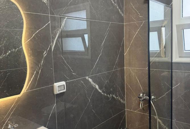 8121667 - Property Image 2