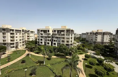 Apartment - 3 Bedrooms - 3 Bathrooms for sale in Madinaty - Cairo