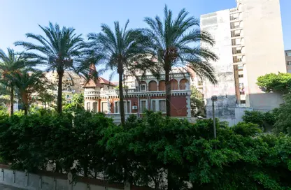 Apartment - 5 Bedrooms - 4 Bathrooms for sale in Zezenia - Hay Sharq - Alexandria