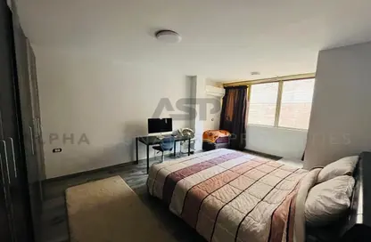 Apartment - 3 Bedrooms - 1 Bathroom for sale in Zahraa Al Maadi St. - Degla - Hay El Maadi - Cairo