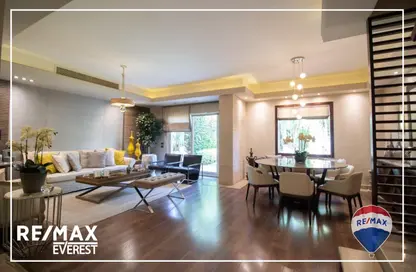 تاون هاوس - 3 غرف نوم - 3 حمامات للبيع في الكرما 1 - الحي الرابع - الشيخ زايد - الجيزة