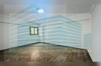 مساحات مكتبية - استوديو - 2 حمامات للايجار في شارع خليل مطران - سابا باشا - حي شرق - الاسكندرية