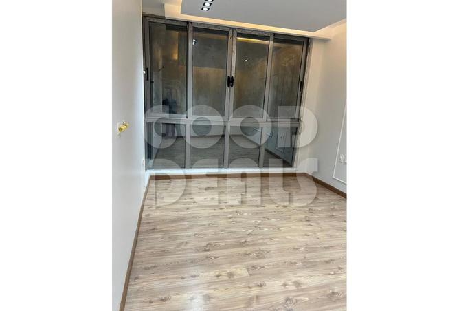 8403852 - Property Image 2