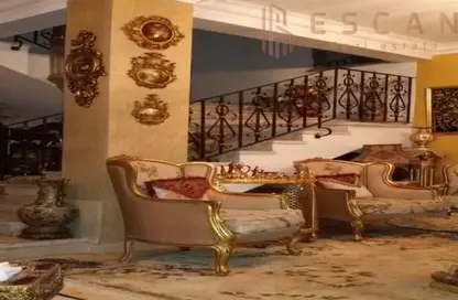 فيلا - 4 غرف نوم - 4 حمامات للايجار في شارع حسين رياض - الرحاب المرحلة الثالثة - الرحاب - مدينة القاهرة الجديدة - القاهرة