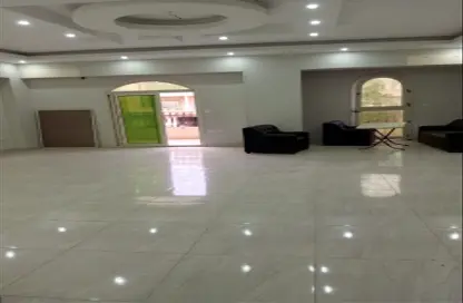 Apartment - 3 Bedrooms - 3 Bathrooms for sale in Area A - Ganoob El Acadimia - New Cairo City - Cairo