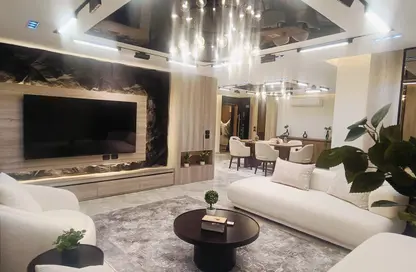 Apartment - 3 Bedrooms - 3 Bathrooms for rent in Abbas Al Akkad St. - 1st Zone - Nasr City - Cairo