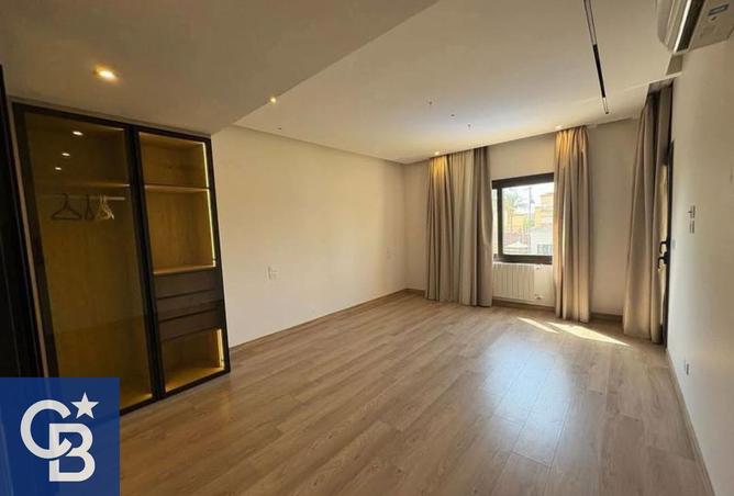 8016264 - Property Image 2