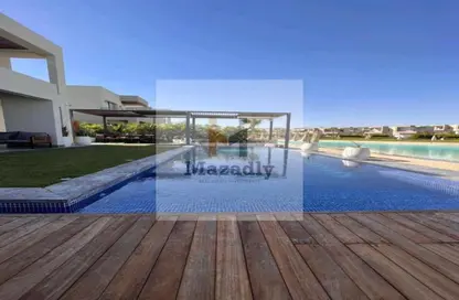 Villa - 4 Bedrooms - 6 Bathrooms for sale in Azha - Al Ain Al Sokhna - Suez