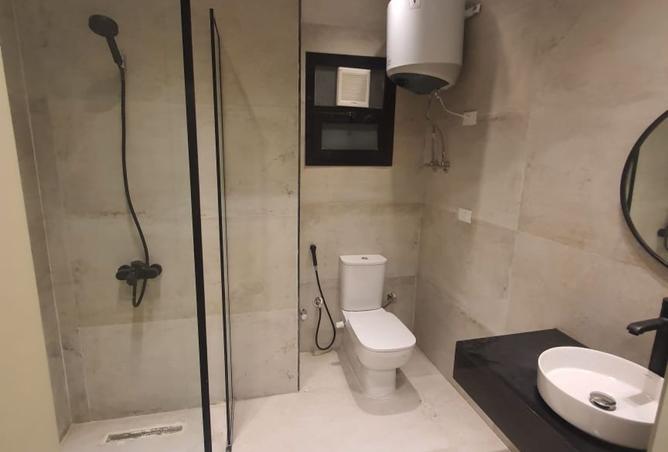 8382884 - Property Image 3