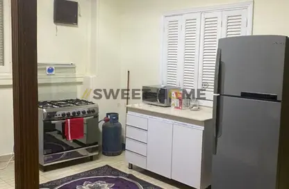 Apartment - 2 Bedrooms - 1 Bathroom for rent in Al Narges 2 - Al Narges - New Cairo City - Cairo