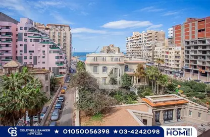 شقة - 3 غرف نوم - 2 حمامات للبيع في لوران - حي شرق - الاسكندرية