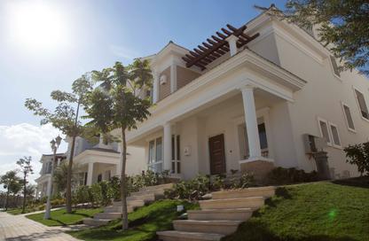 Townhouse - 4 Bedrooms - 4 Bathrooms for sale in Mountain View 4 - 6 October Compounds - 6 October City - Giza