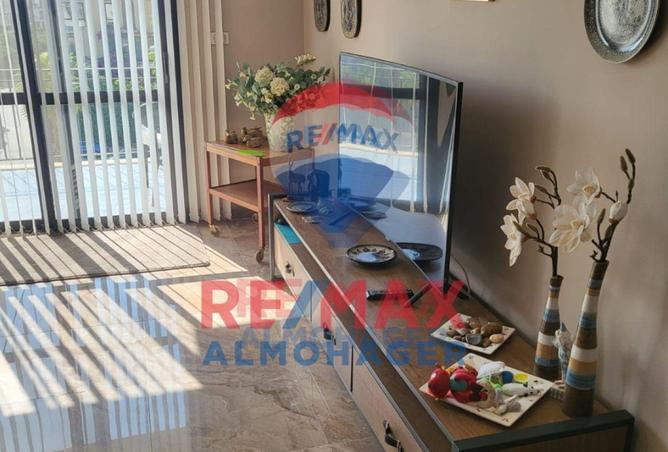 8004987 - Property Image 2