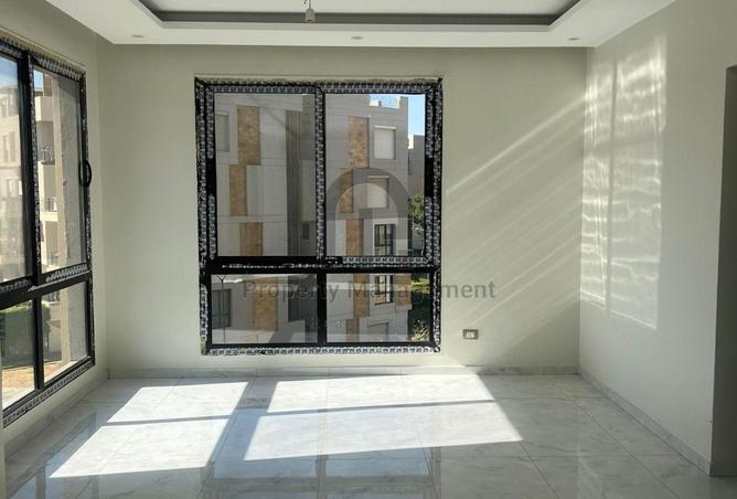 8108935 - Property Image 2