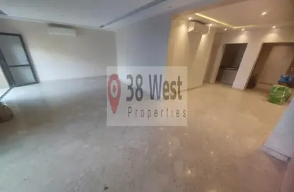 شقة - 3 غرف نوم - 3 حمامات للبيع في ذا كورت ياردز - كمبوندات الشيخ زايد - الشيخ زايد - الجيزة