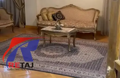 شقة - 3 غرف نوم - 2 حمامات للبيع في شارع عبد الحي حجازي - المنطقة الثامنة - مدينة نصر - القاهرة