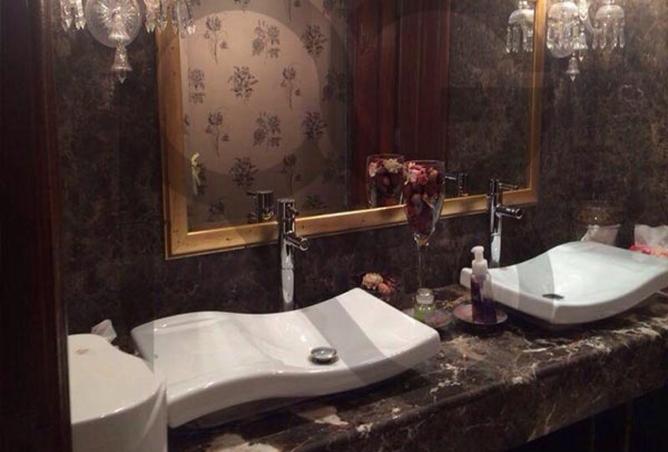 8230305 - Property Image 3