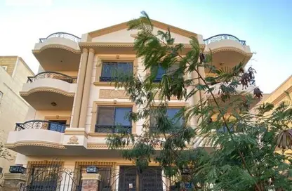 شقة - 3 غرف نوم - 2 حمامات للايجار في المنطقة ب - حى جنوب الاكايمية - مدينة القاهرة الجديدة - القاهرة