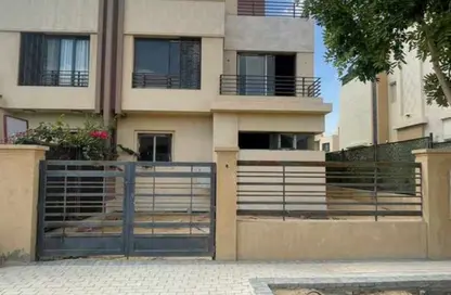 Villa - 4 Bedrooms - 4 Bathrooms for sale in Alma - 2nd District - Sheikh Zayed City - Giza