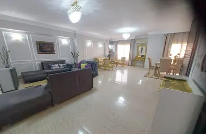 Apartment - 3 Bedrooms - 2 Bathrooms for rent in Zizinia St. - South Investors Area - New Cairo City - Cairo