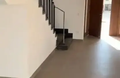 منزل مزدوج - 3 غرف نوم - 4 حمامات للبيع في كمبوند البروج - كمبوندات الشروق - مدينة الشروق - القاهرة