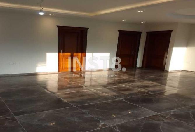 8201576 - Property Image 2