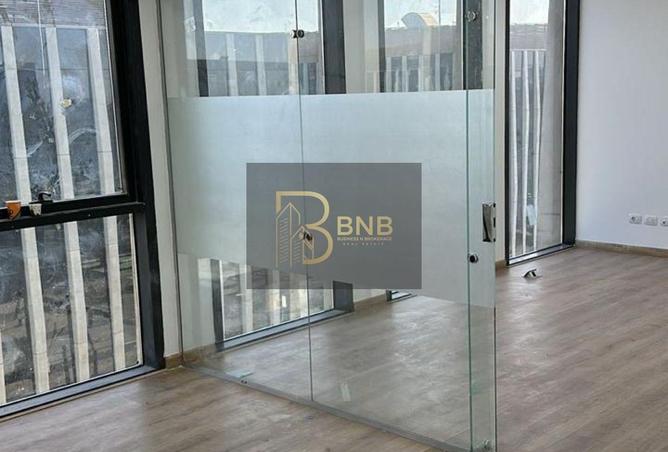 8461010 - Property Image 3