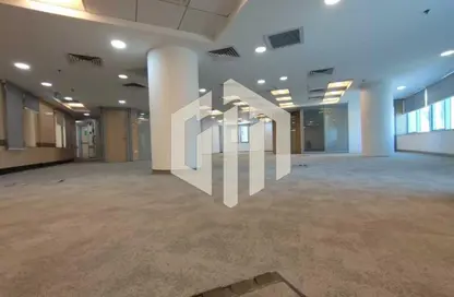 مساحات مكتبية - استوديو - 2 حمامات للايجار في شارع مجمع البنوك - شارع التسعين الجنوبي - التجمع الخامس - مدينة القاهرة الجديدة - القاهرة